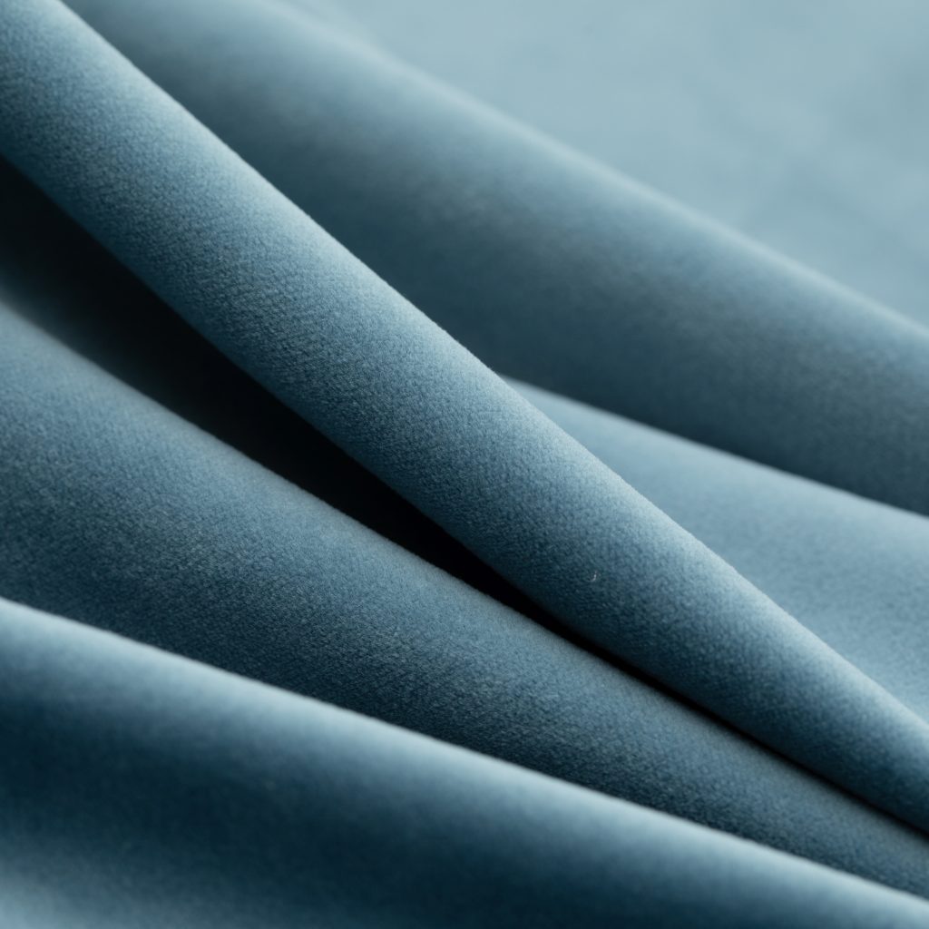 CLASSIC VELVET B 12 - Image 2
