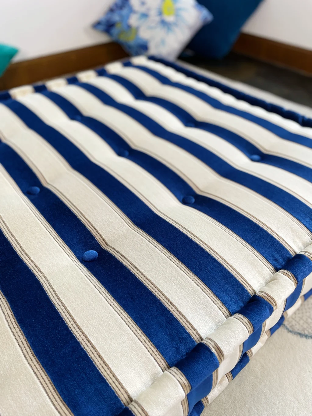 Mah Jong Sofa: Mat