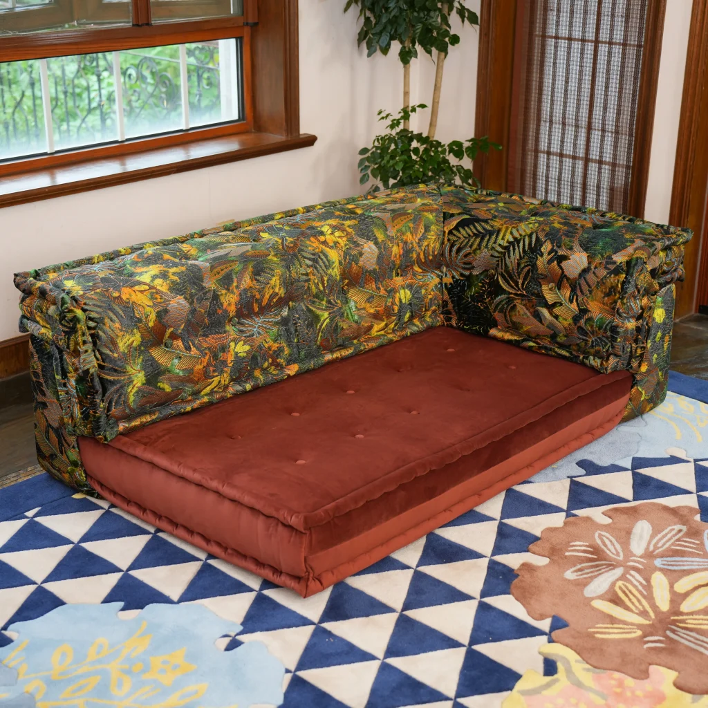 French Daybed Sofa : Long Corner