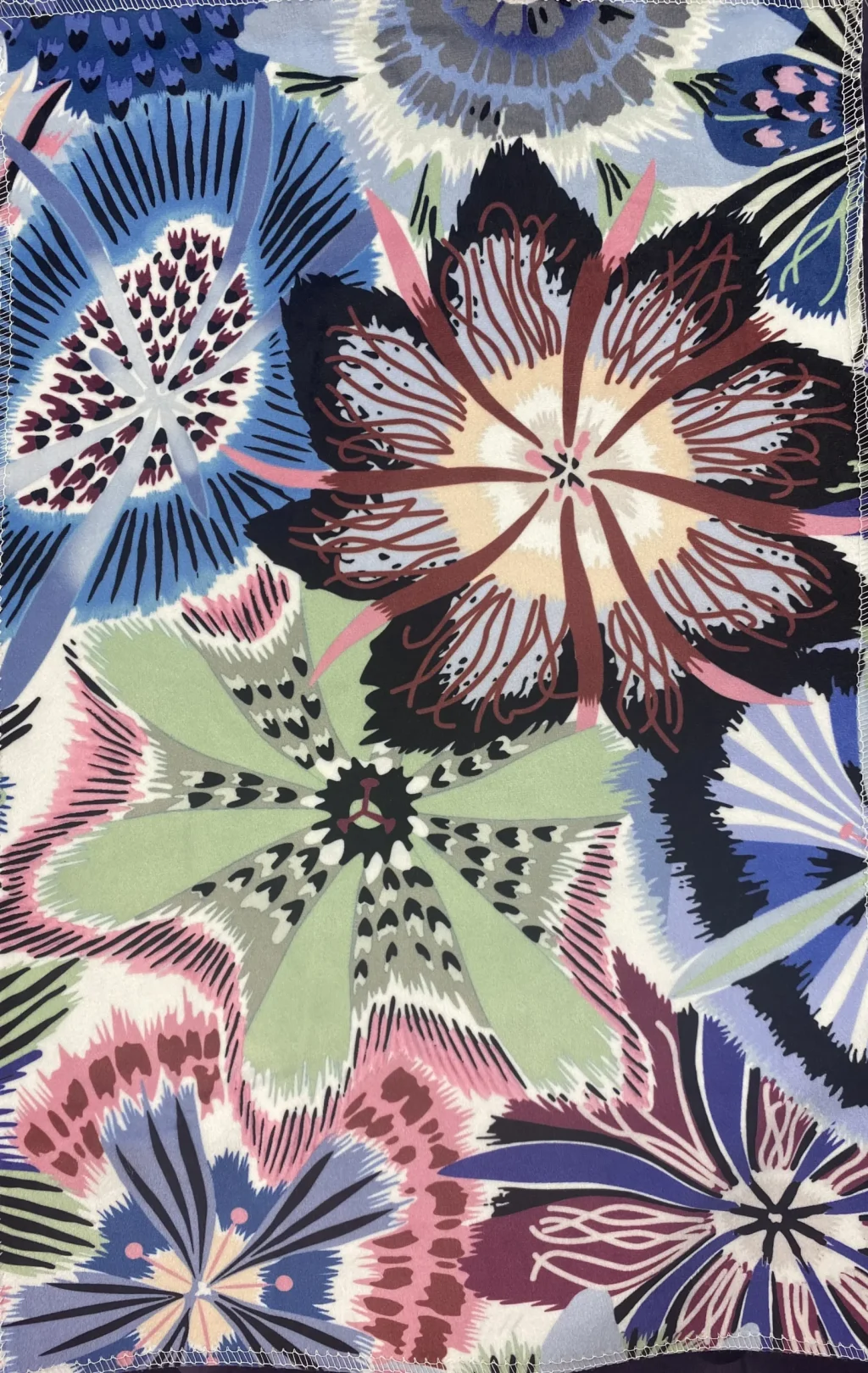 Digital Print Velvet 9 - Image 2
