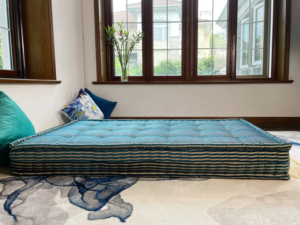 French Daybed Sofa: Lounge Mat