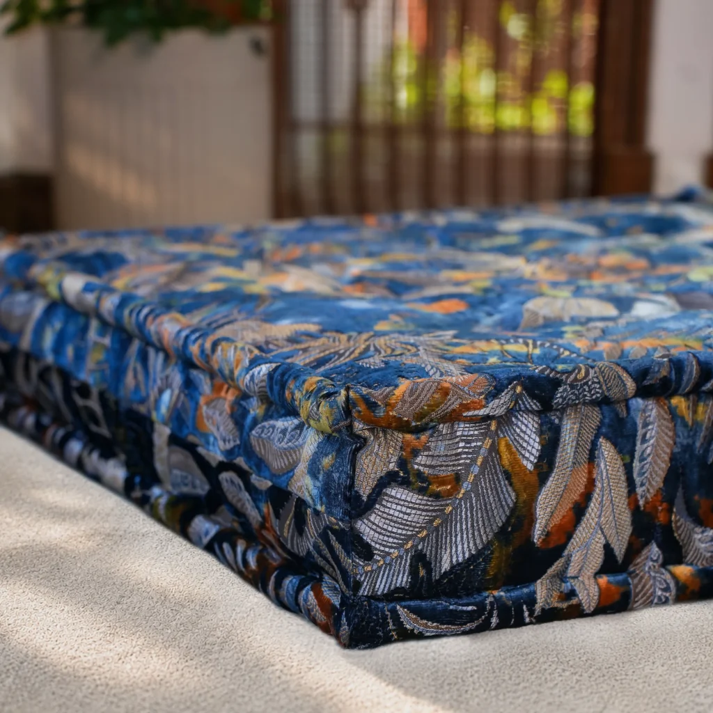 French Daybed Sofa : Mat
