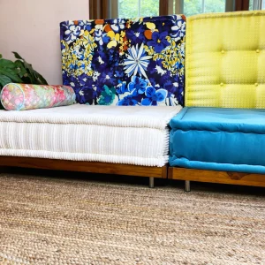 French Daybed Sofa : Daybed with Wood Base