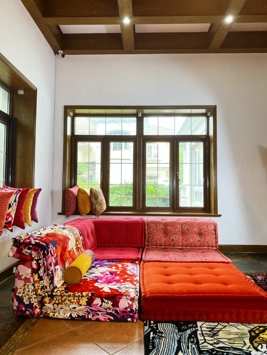 French Daybed Sofa : Set Red - Image 2