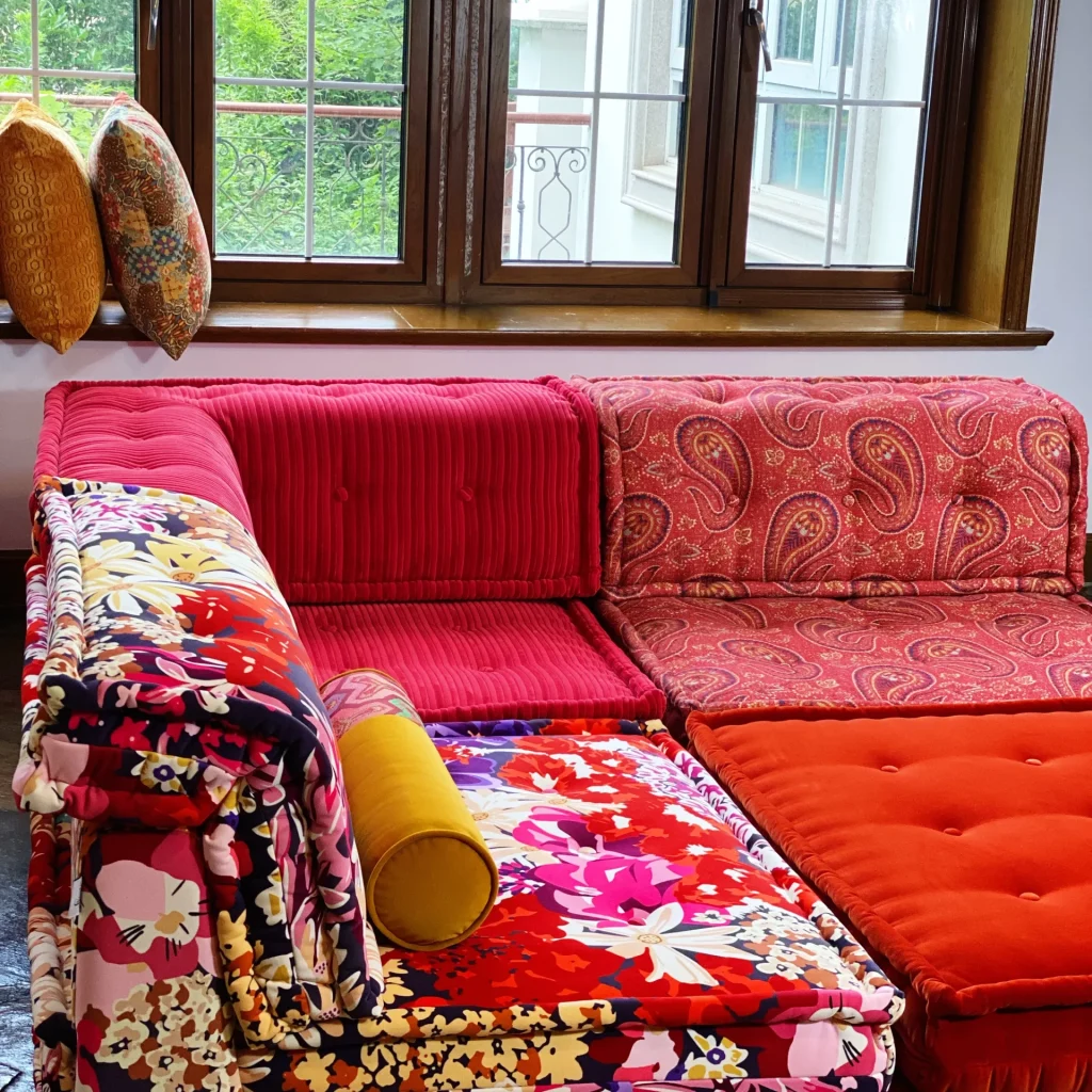 French Daybed Sofa : Set Red
