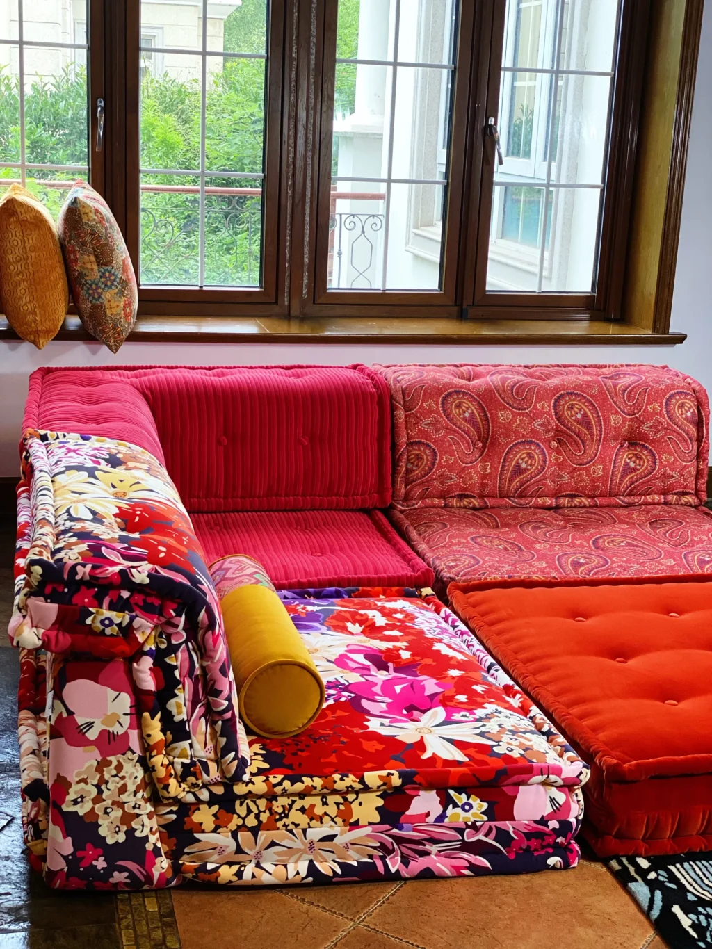 French Daybed Sofa : Set Red - Image 3