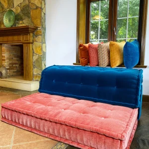 French Daybed Sofa : Shamila