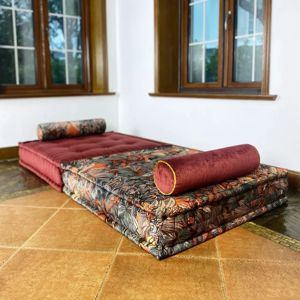 French daybed modular mah jong sofa set