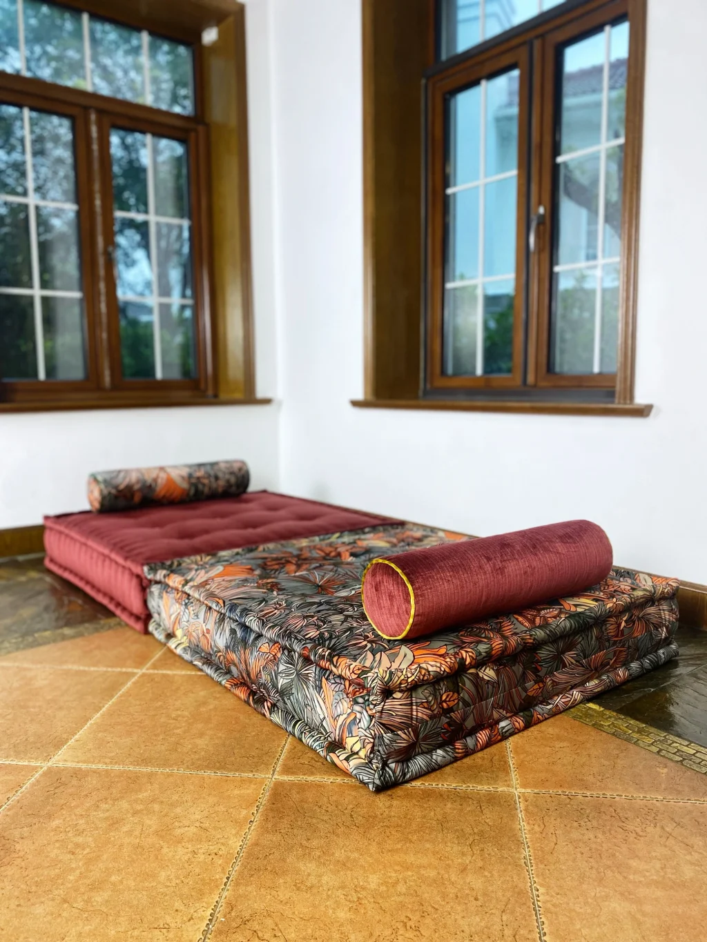 French daybed modular mah jong sofa set