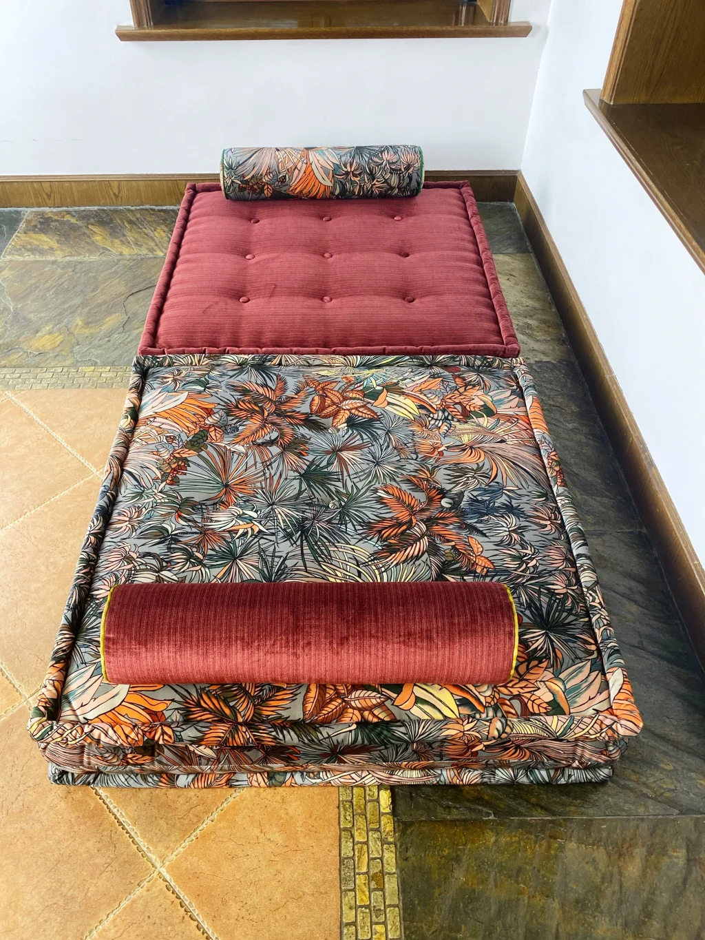 French daybed modular mah jong sofa set