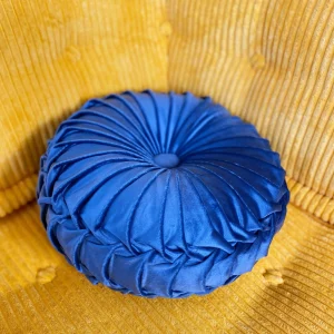Round pleated pillow : Navy Blue