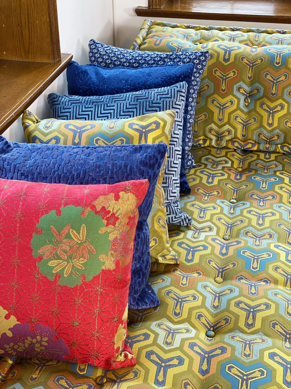 Mah jong sofa couch set Andreas