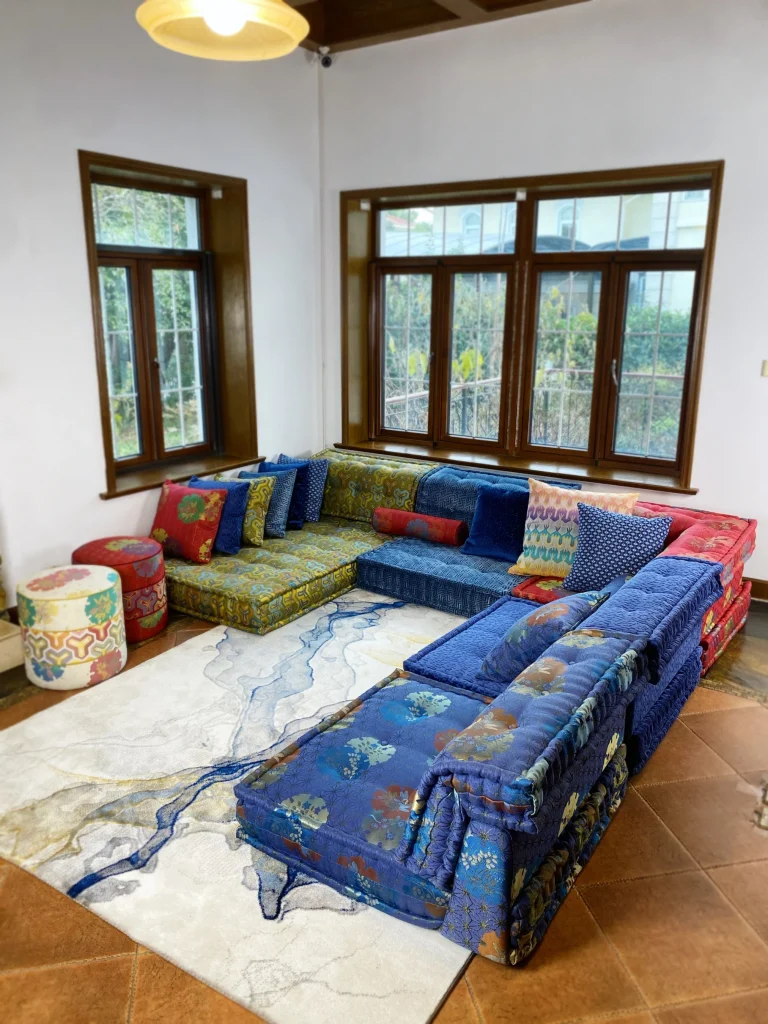 Mah jong sofa couch set Andreas