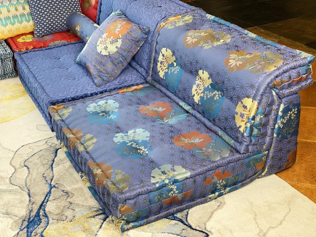 Mah jong sofa couch set Andreas