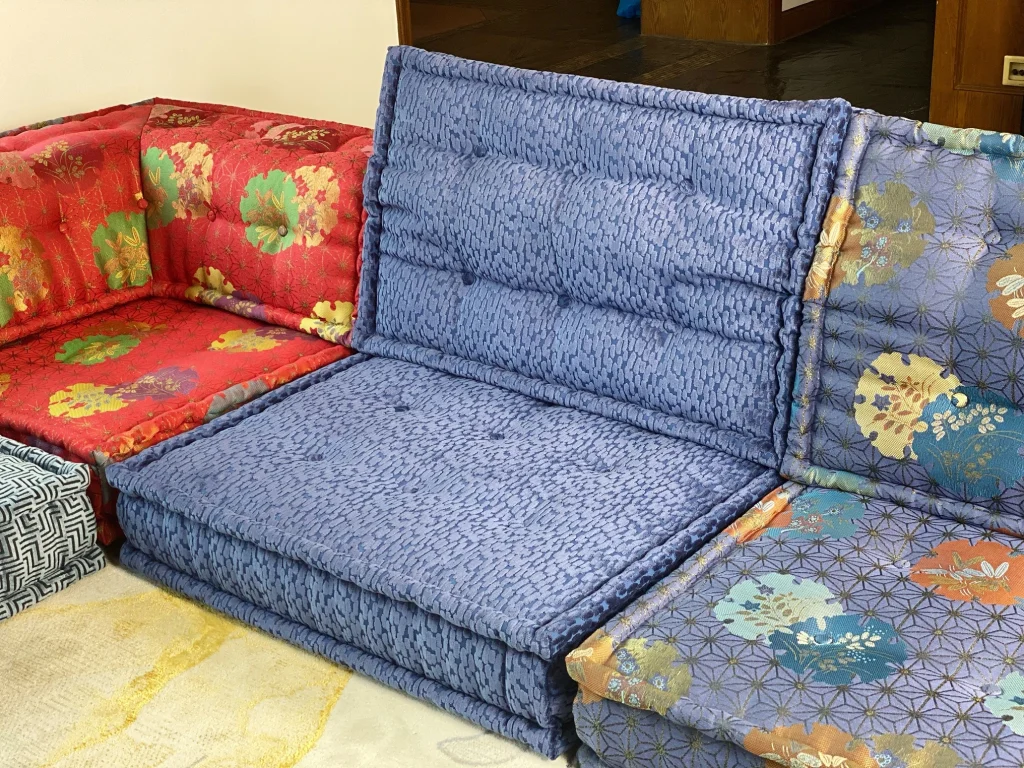 Mah jong sofa couch set Andreas
