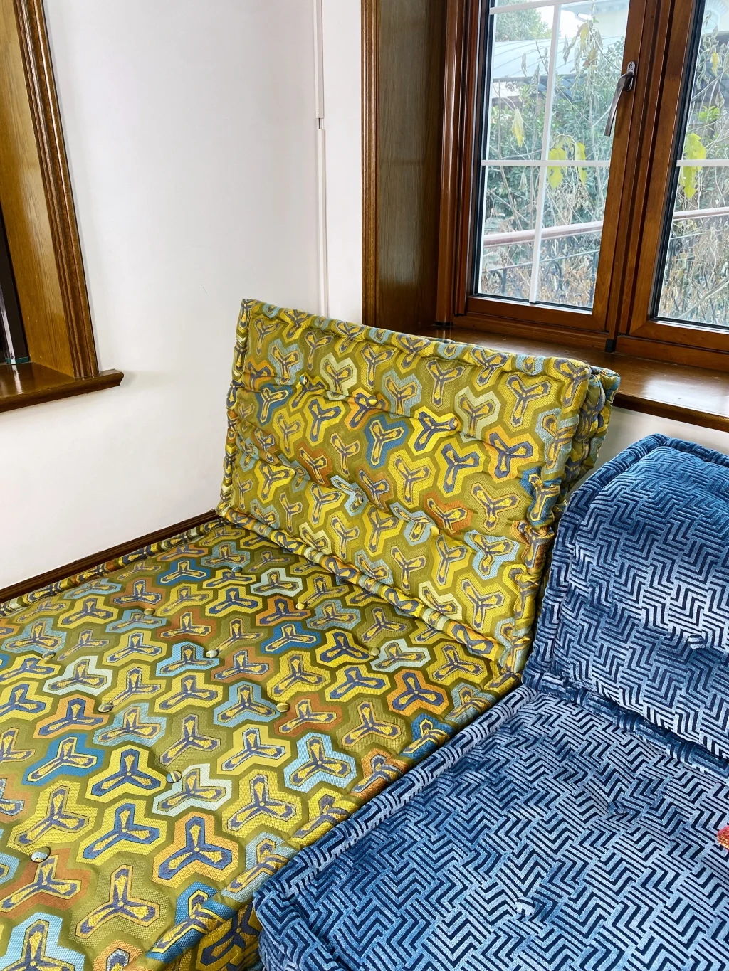Mah jong sofa couch set Andreas