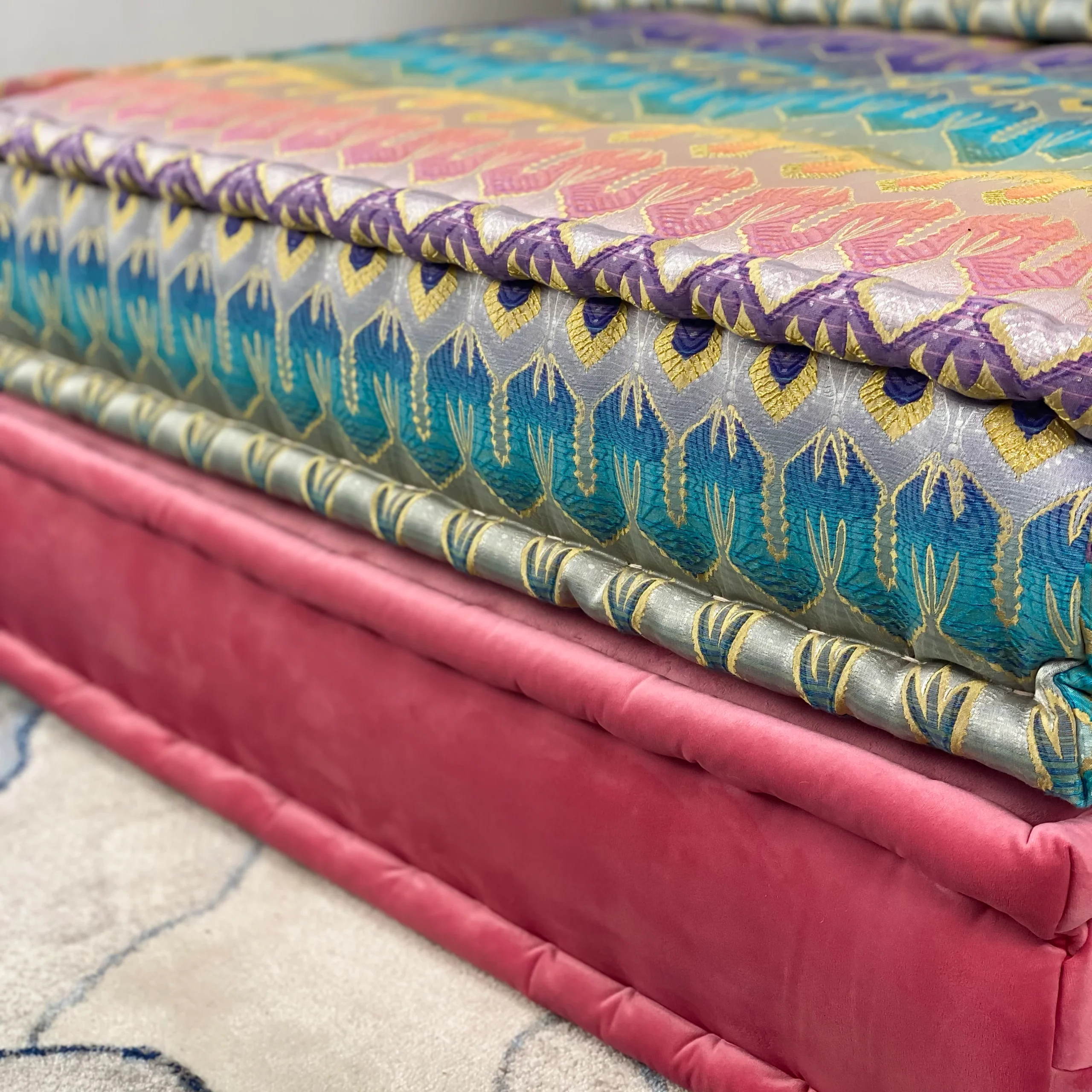 Mah Jong Set: Elysian Bloom Lounger