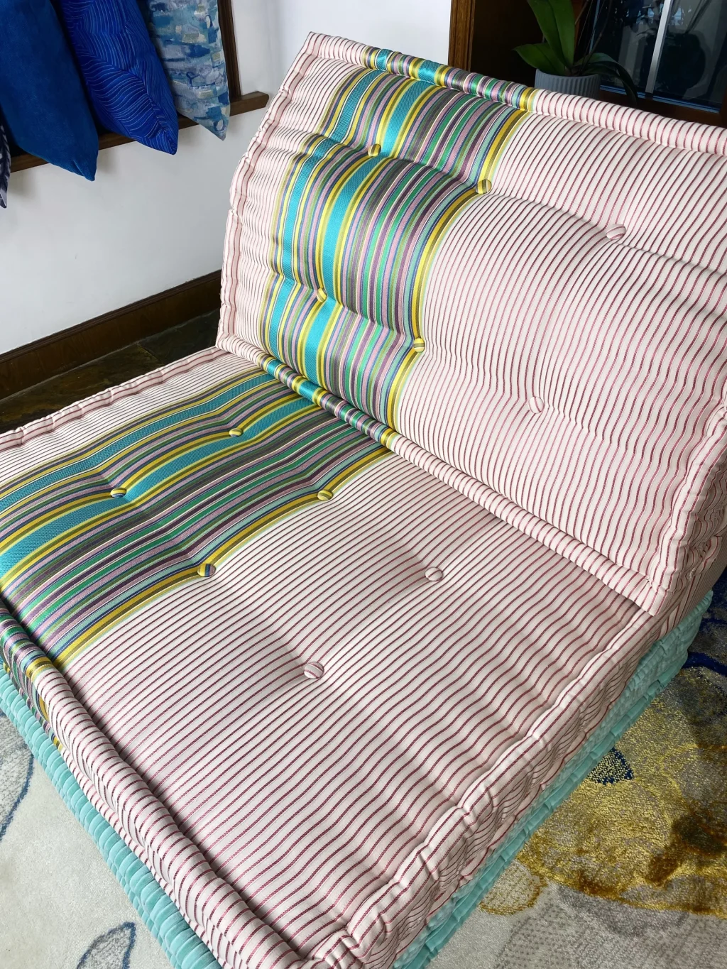 French daybed mah jong sofa single seater and mat