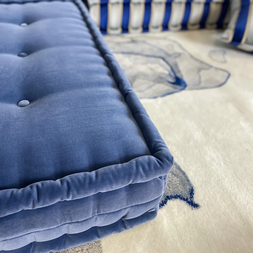 French Daybed Sofa : Scott