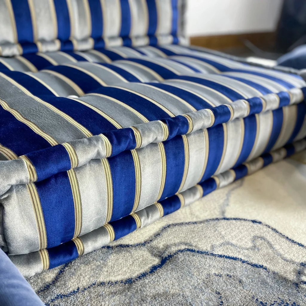 French Daybed Sofa : Scott