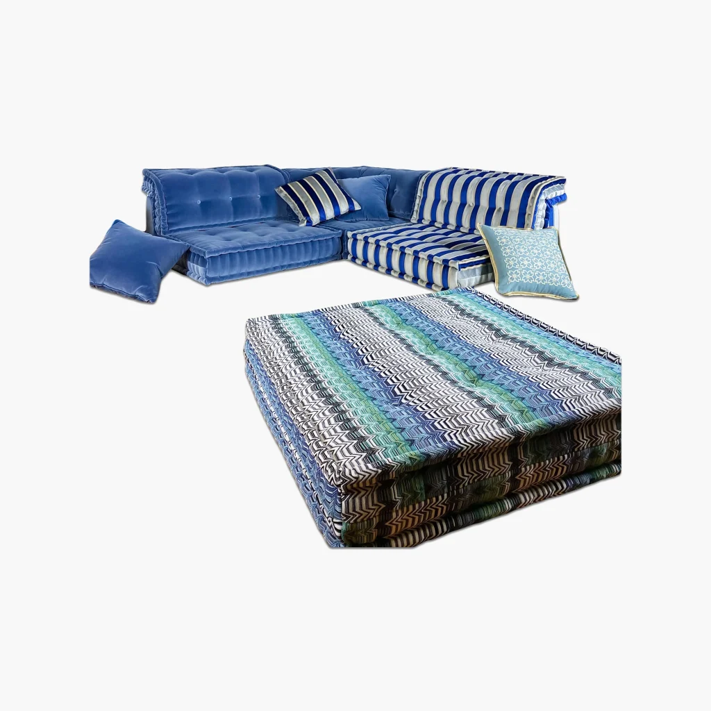 Mah Jong Sofa: Scott