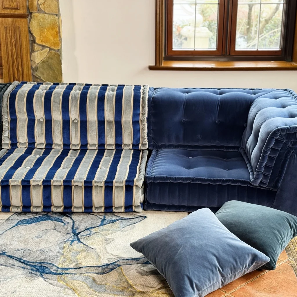 Mah jong sofa couch set Olivia