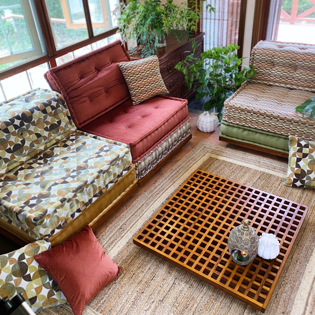 French Mah Jong Sofa Daybed: Andy