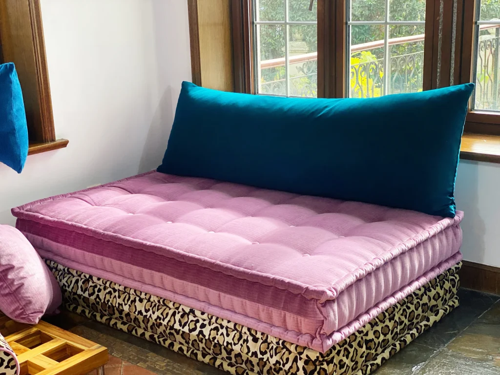 Long accent pillow/Long lumbar