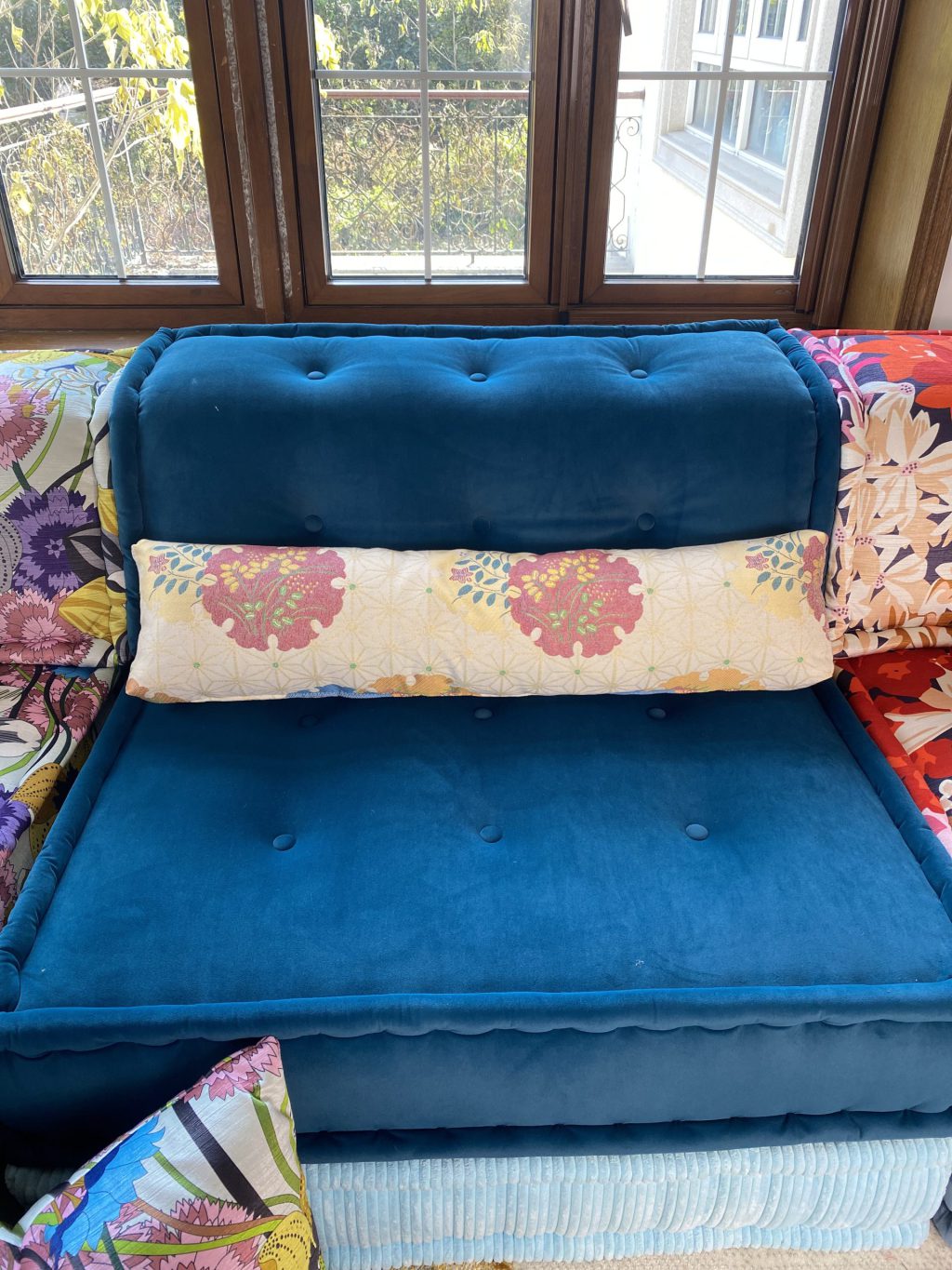 Back Cushion Roll Pillow