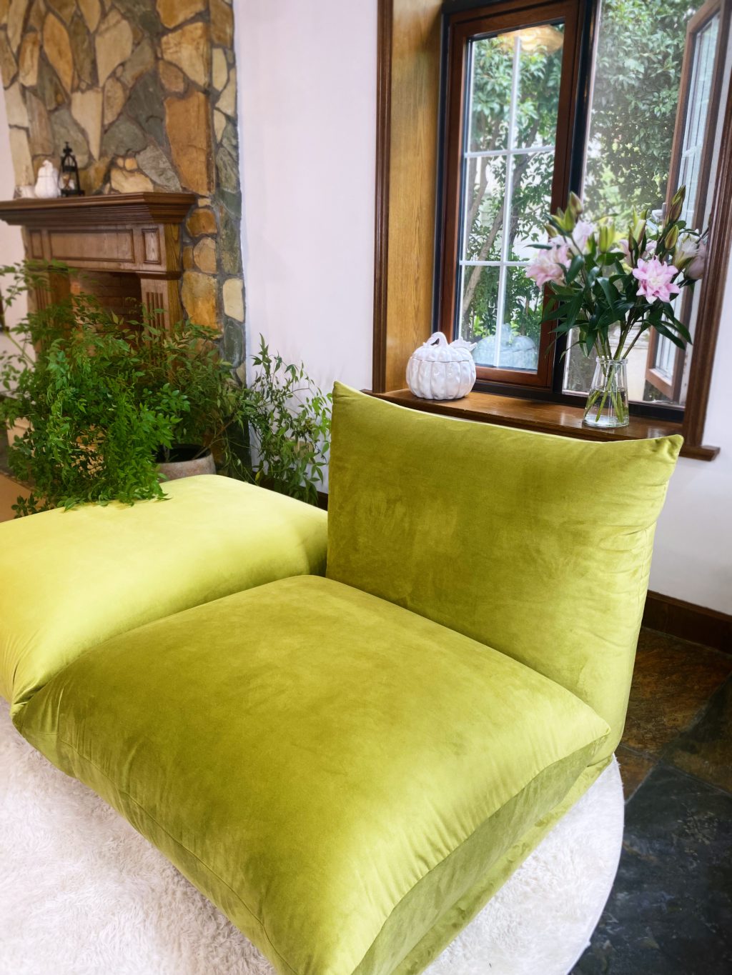 Marenco Marshmallow Seating System : Single Seater + Ottoman