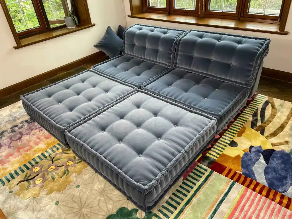 French daybed mah jong sofa set, Serena