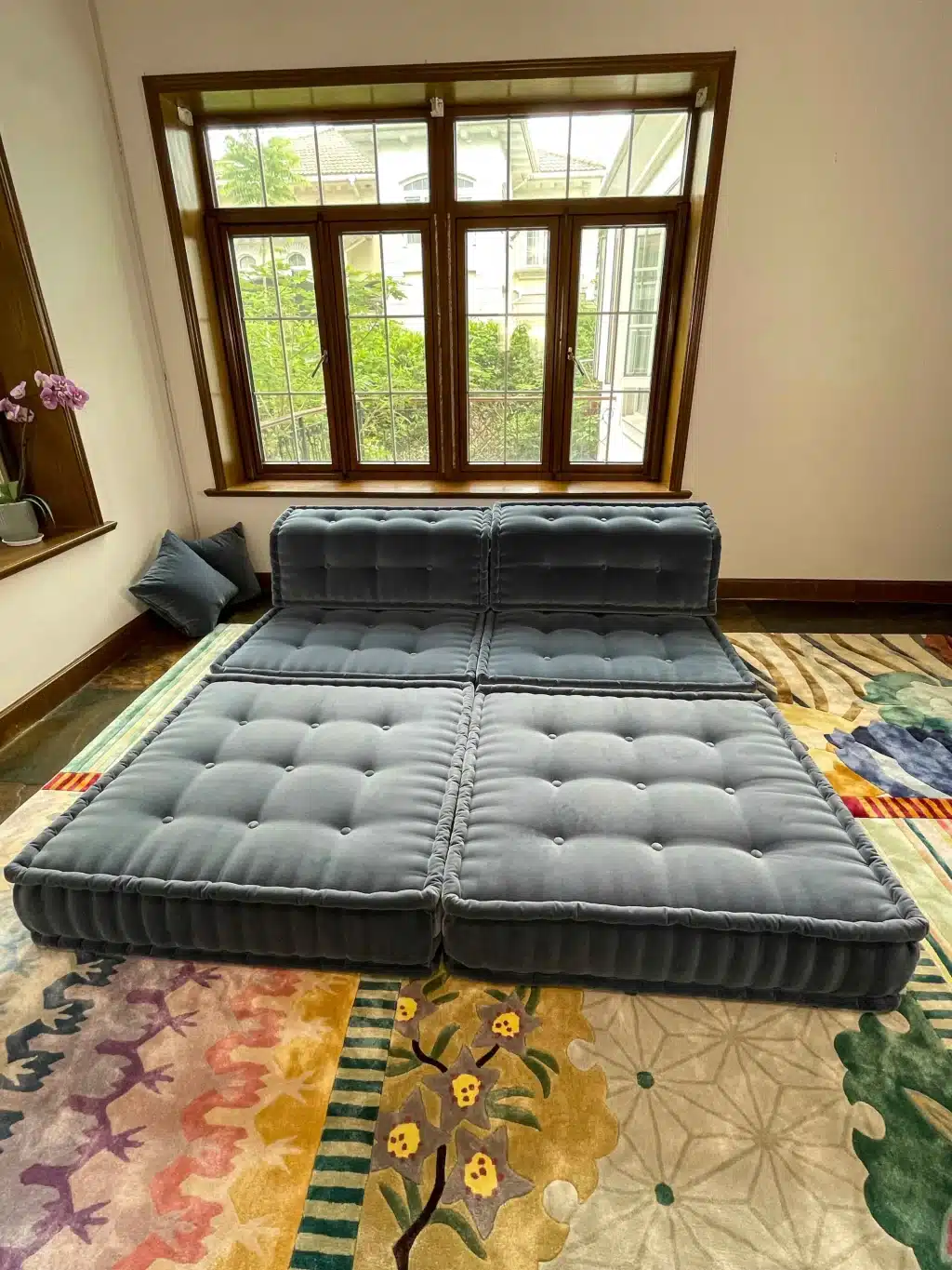 French daybed mah jong sofa set, Serena