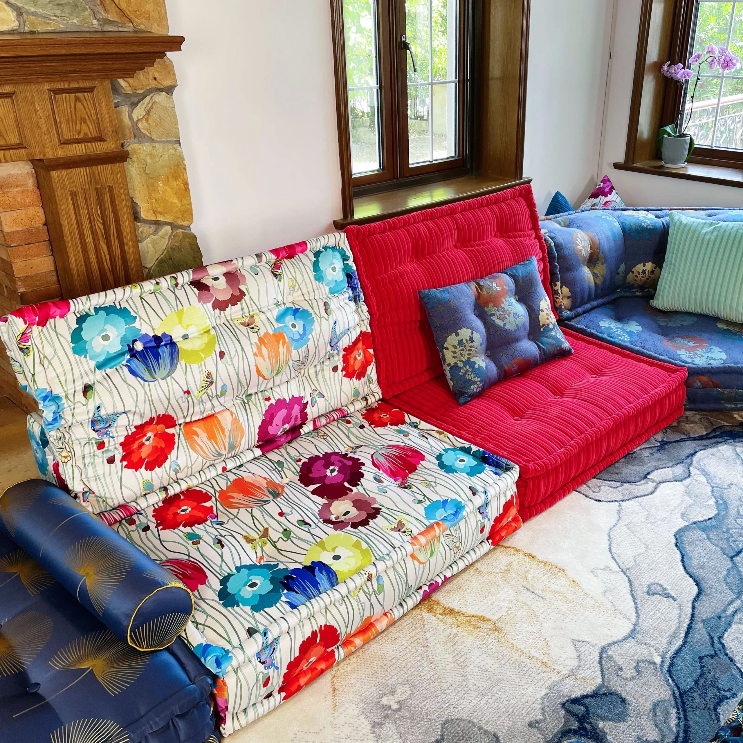 Mah Jong Sofa: Simon