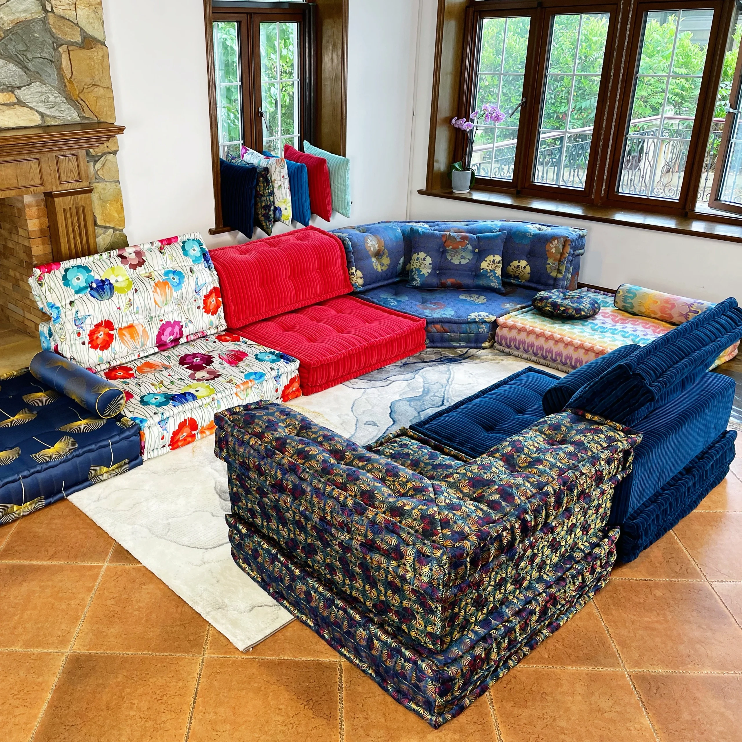 Mah Jong Sofa: Simon