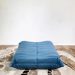 Togo Sectional : Ottoman Pouf Mat