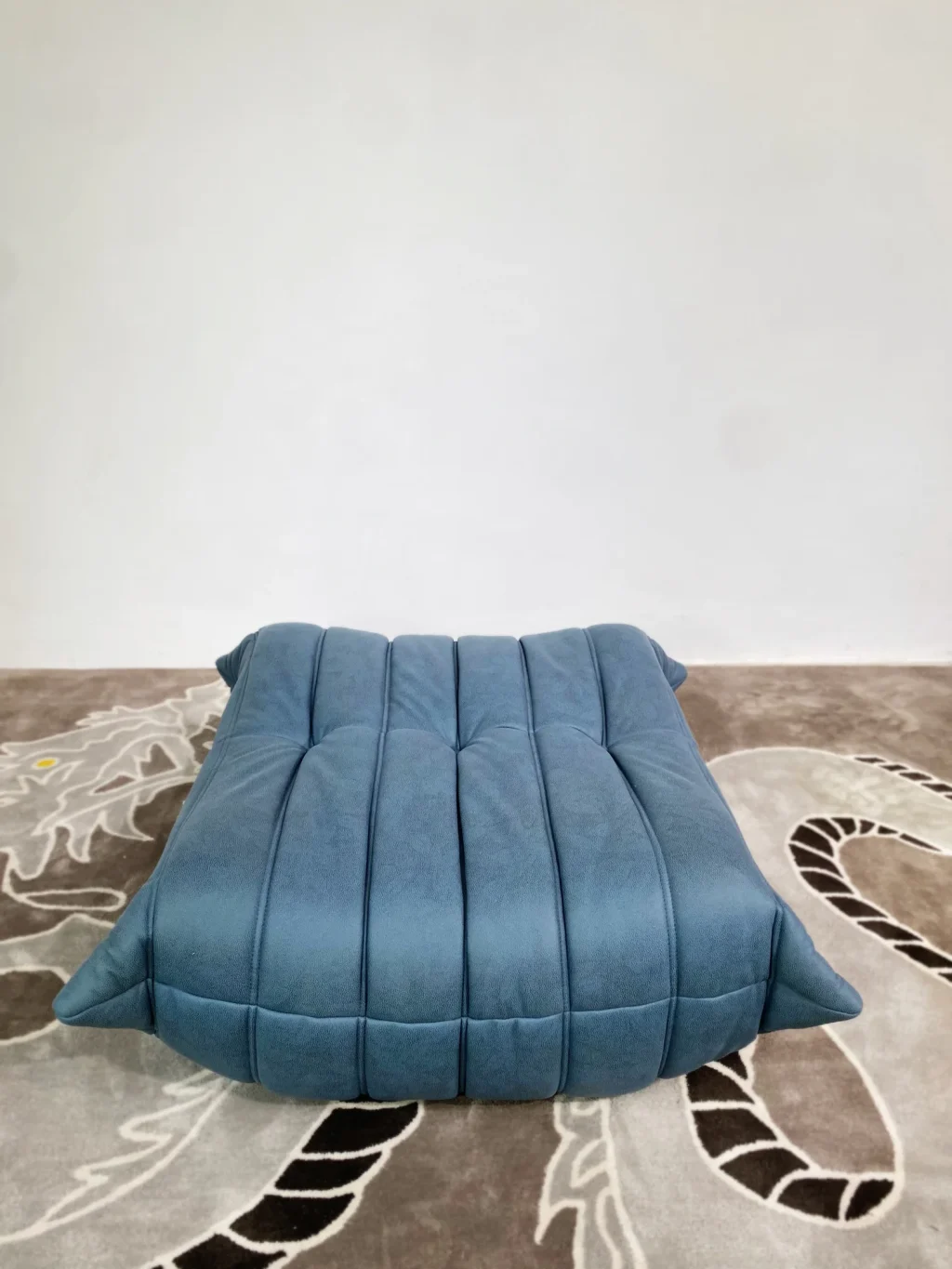 Togo Sectional : Ottoman Pouf Mat
