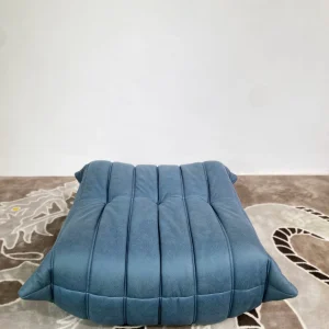 Togo Sectional : Ottoman Pouf Mat