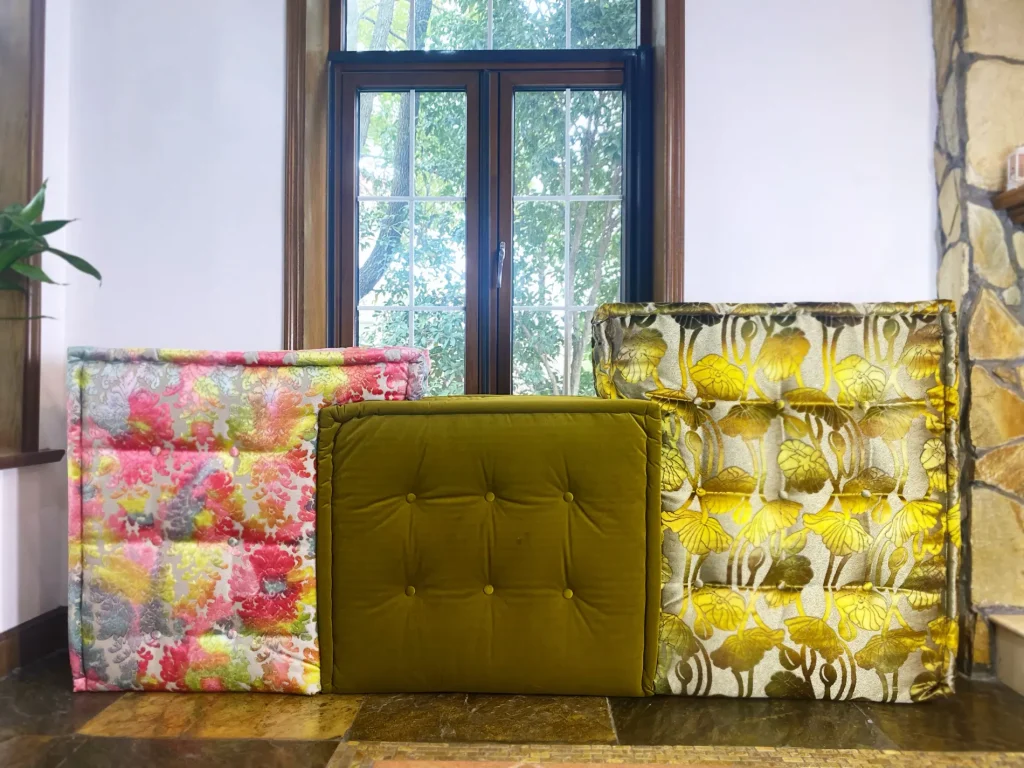 Mah Jong Tufted Bed