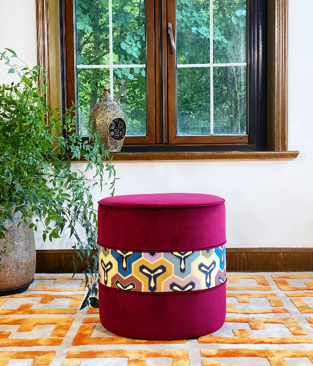 French Daybed Sofa : Burgundy Couch Ottoman