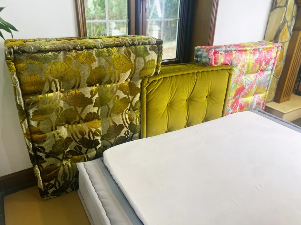 Mah Jong Tufted Bed