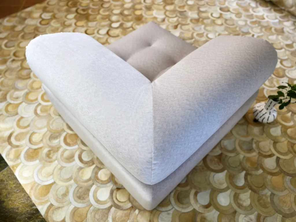 Immobile Modular Sofa : Square Corner