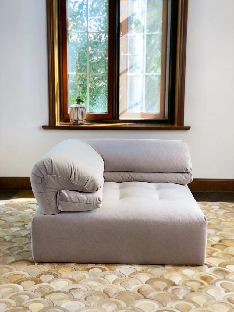 Immobile Modular Sofa : Square Corner