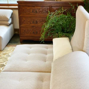 Immobile Modular Sofa : Armless Chair