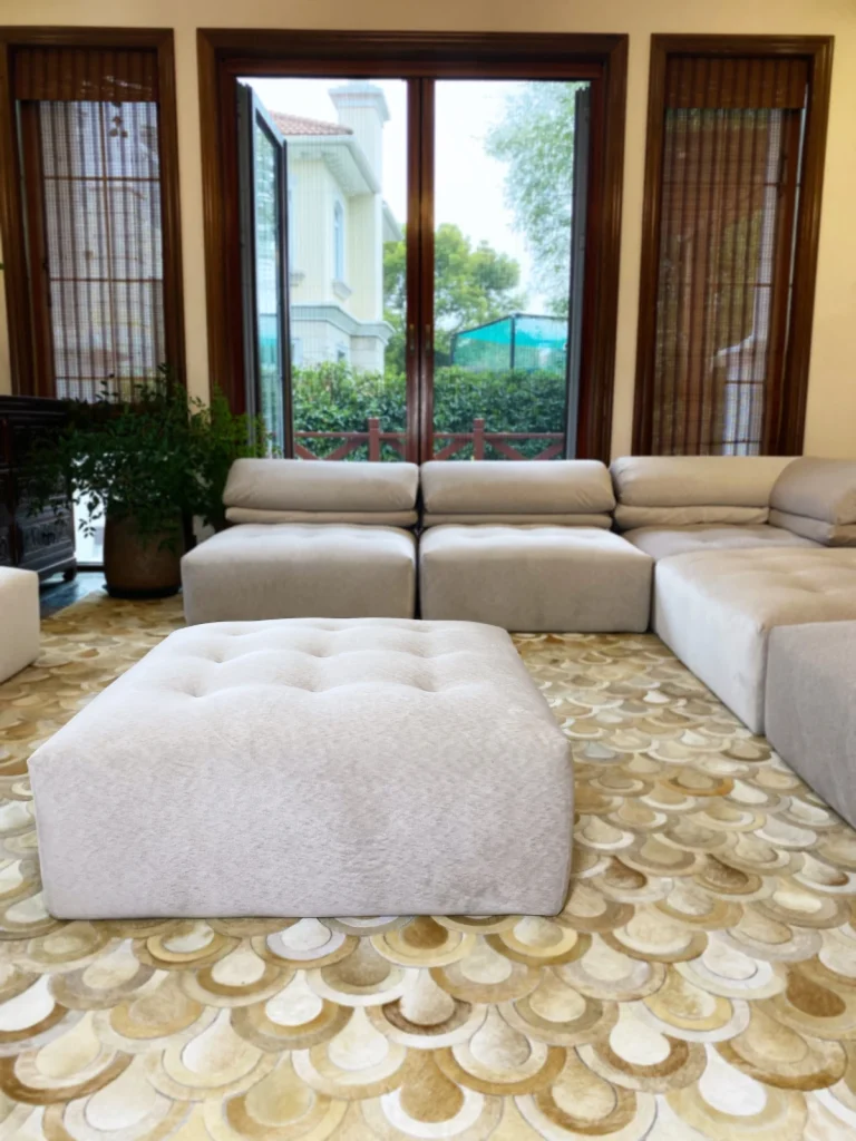 Immobile Modular Sofa : Ottoman