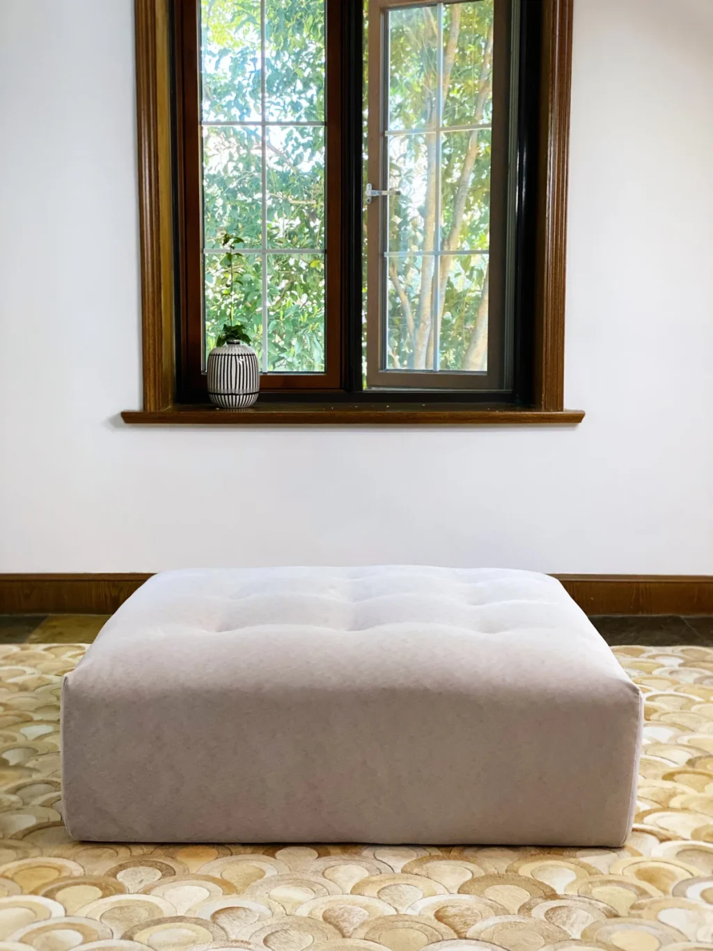Immobile Modular Sofa : Ottoman