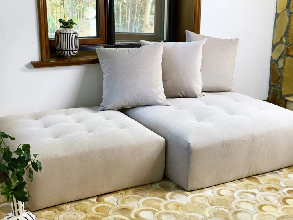 Immobile Modular Sofa : Ottoman