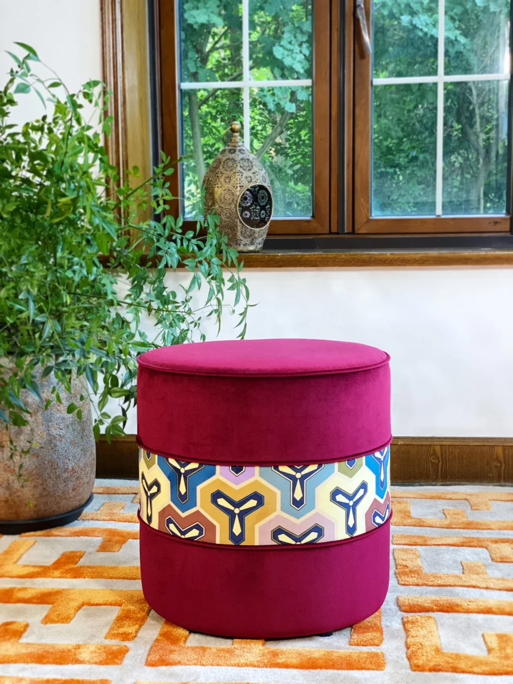 French Daybed Sofa : Burgundy Couch Ottoman