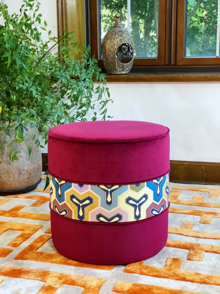 French Daybed Sofa : Burgundy Couch Ottoman