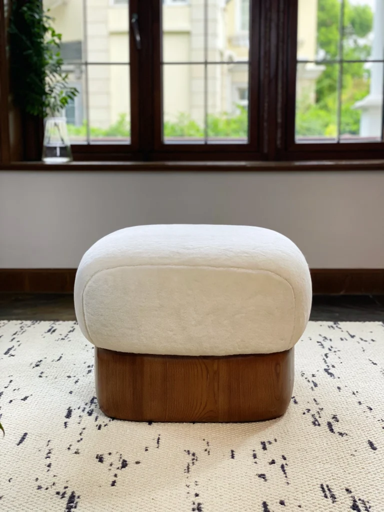 Asymmetrical Raphael Sofa: Ottoman