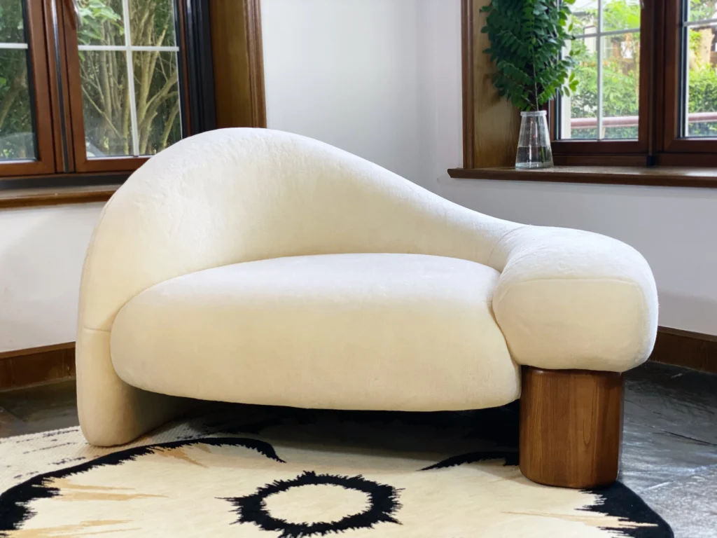 Asymmetrical Raphael Sofa: Armchair
